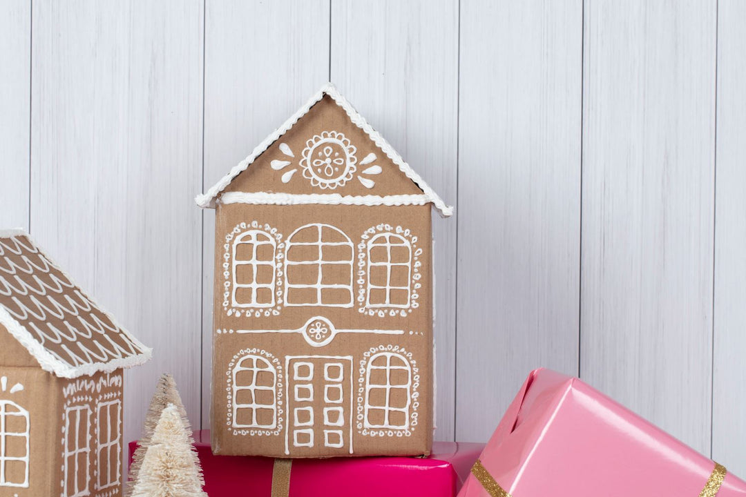 No-Bake Gingerbread Houses