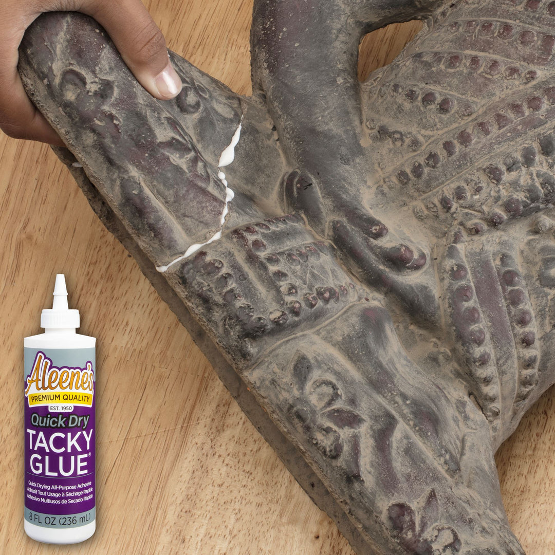 Picture of 17843 Aleene's Quick Dry Tacky Glue 8 fl. oz.